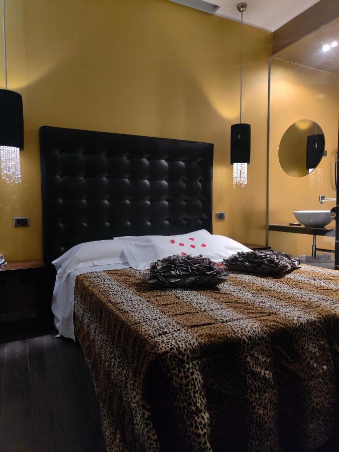 Hotel In - Lounge Room Cazzago  ภายนอก รูปภาพ