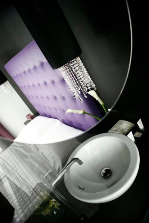Hotel In - Lounge Room Cazzago  ภายนอก รูปภาพ