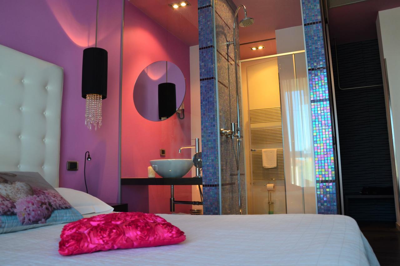 Hotel In - Lounge Room Cazzago  ภายนอก รูปภาพ